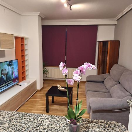 Appartement Piso Millenium à Ourense Extérieur photo