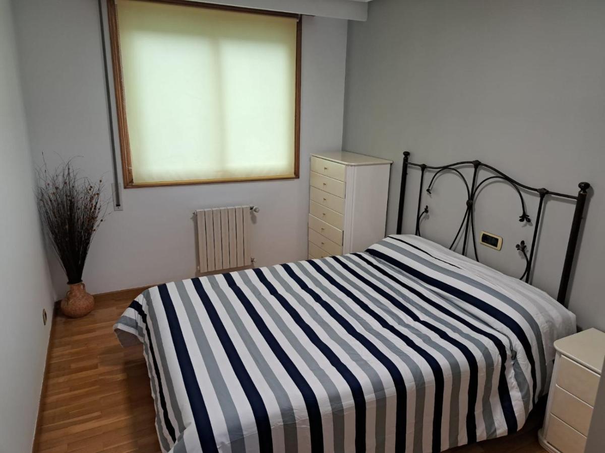 Appartement Piso Millenium à Ourense Extérieur photo