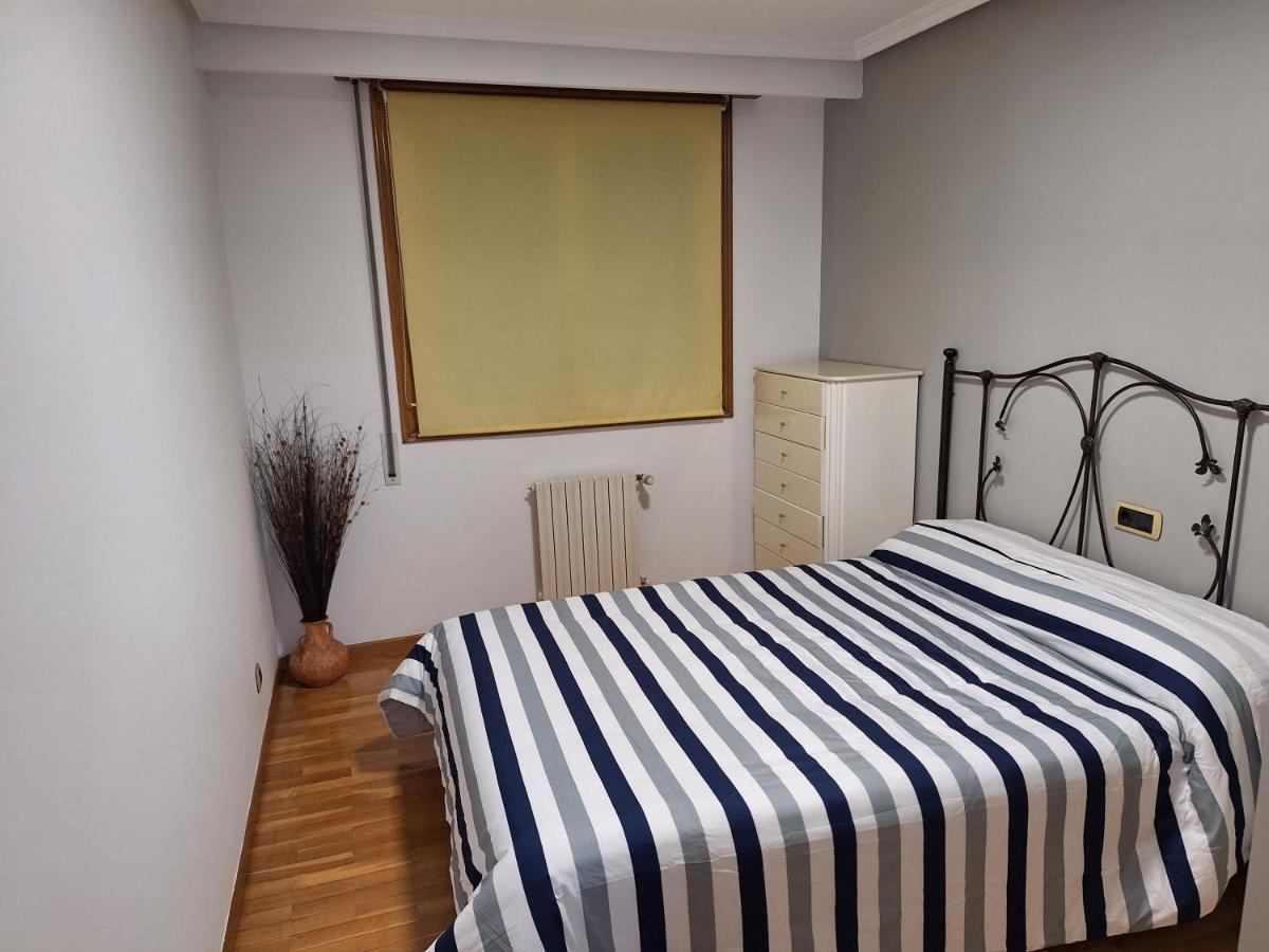 Appartement Piso Millenium à Ourense Extérieur photo