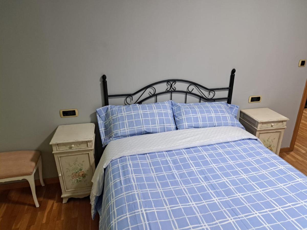 Appartement Piso Millenium à Ourense Extérieur photo